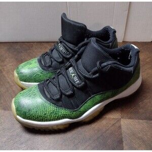 Air Jordan 11 Low Sneakers Retro Green Snakeskin Mens Size 9.5 Shoes 528895-033